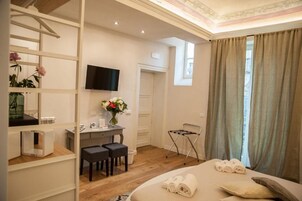 Double Room, 1 King Bed (1) | Premium bedding, minibar, in-room safe, desk