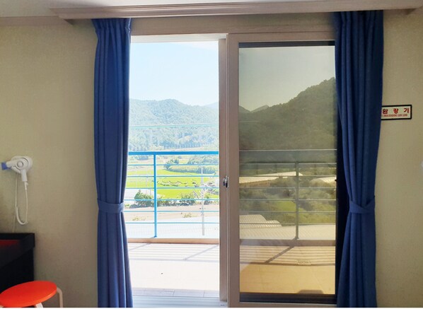 Family Room | View from room - Black Beach Pension (Yeosu)