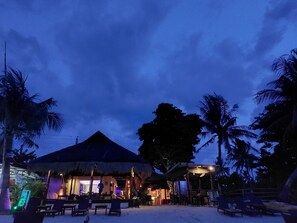 Front of property - Avila's Horizon Dive Resort (Daanbantayan)