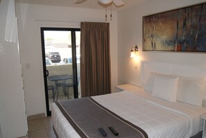 1 bedroom, iron/ironing board, Internet, bed sheets
