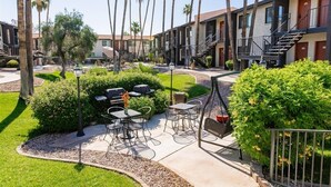Unclassified image, 5 of 19, button - 223-Fully Furnished, WiFi Included! (Scottsdale)