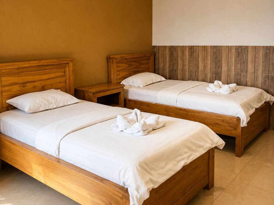Desk, WiFi (free), bed sheets