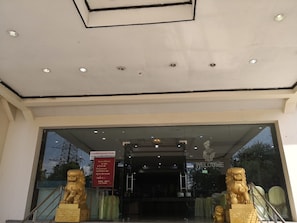 Entrada de la propiedad