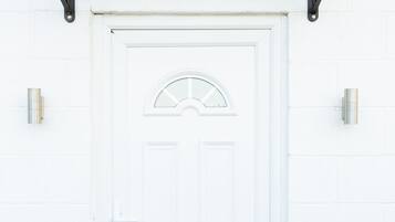 Apartment, Private Bathroom, Garden View | 1 bedroom