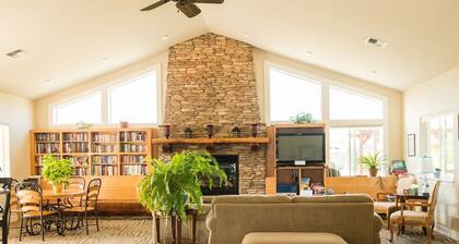 Spacious 2BR End Unit ~ Saltwater Heated Pool ~ Hot Tub ~ Beach Access!