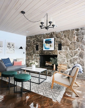 Smart TV, fireplace, video games, DVD player