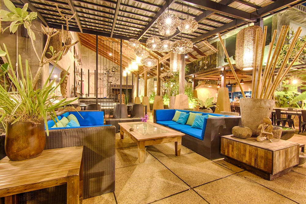 Lot 33 Boutique Hotel