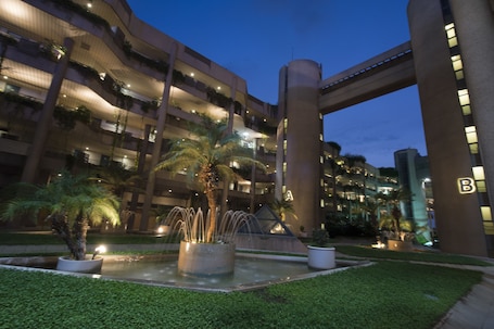 Interior. Siwar Center Apartments