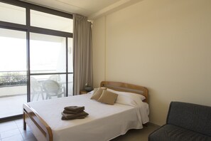 Cortinas blackout y sistema de insonorización 