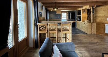 Chalet rénové 3 chambres, charme, WiFi gratuit, proximité pistes