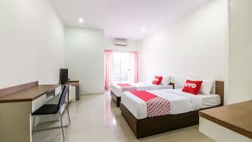 Phòng 2 giường đơn Deluxe | Bàn, truy cập Internet không dây miễn phí