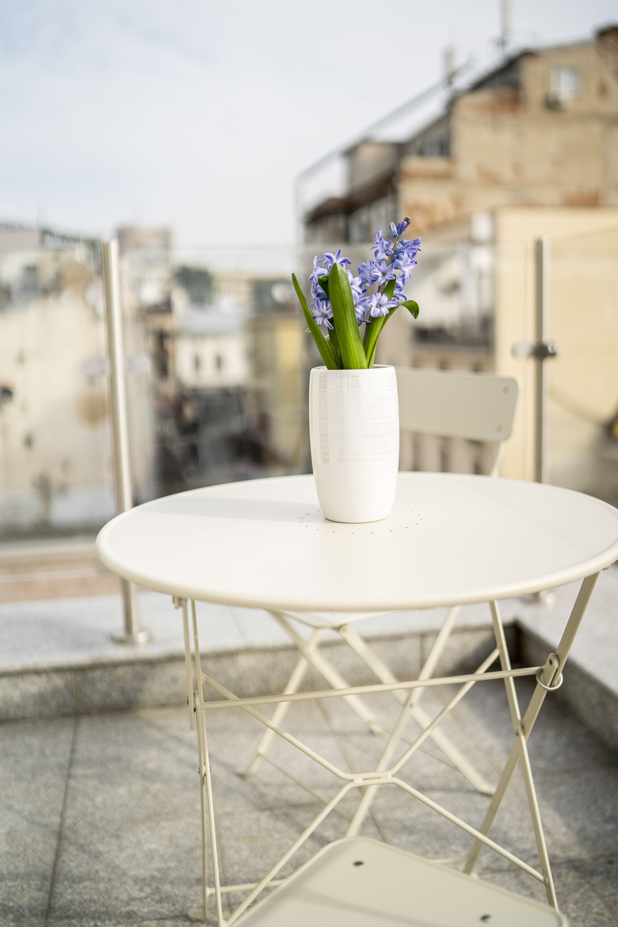 Photo - New Era Hotel Old Town Party Zone Bucharest- parking with fee nearby - NOT at the hotel !