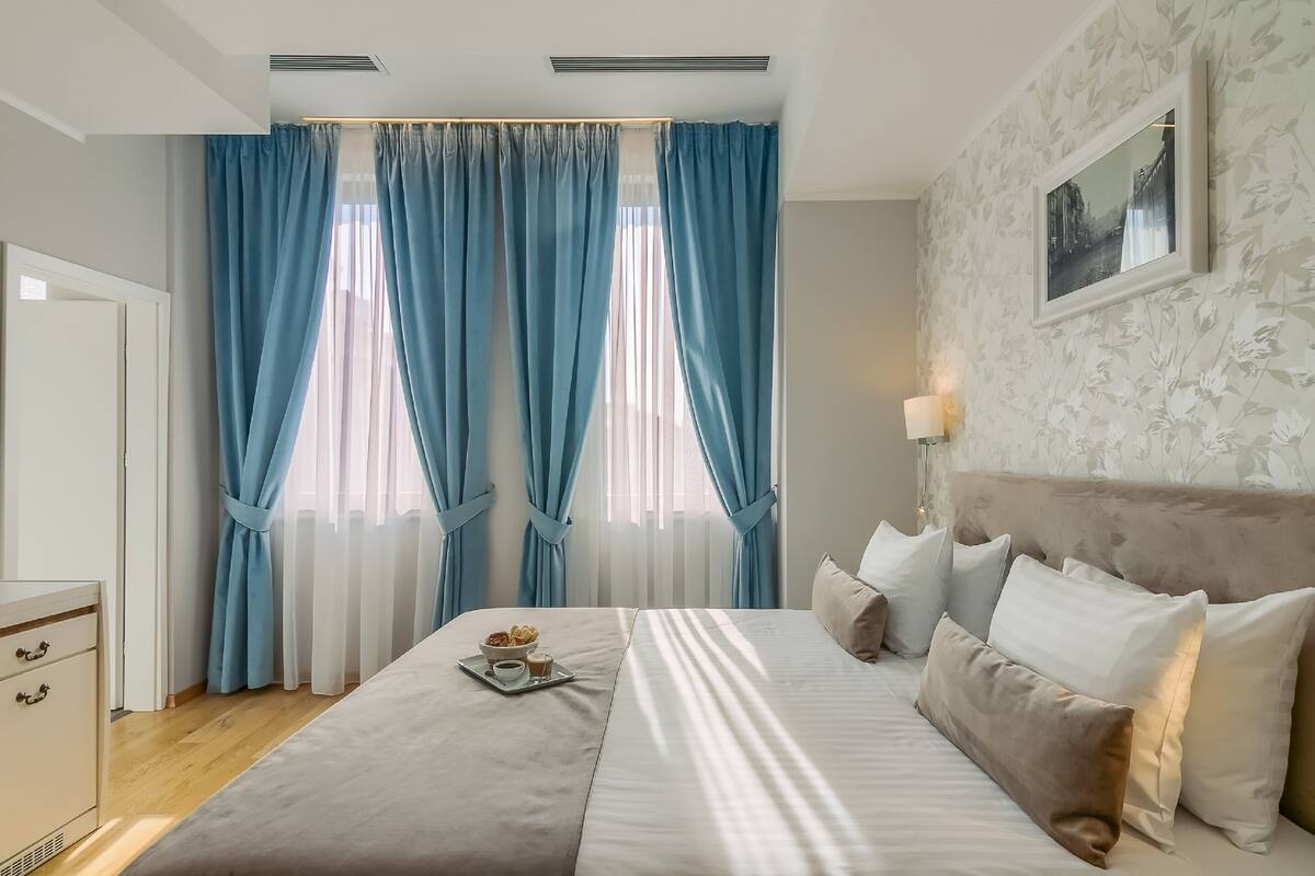 Deluxe Double Bed | 1 개의 침실, 객실 내 금고, 책상, 암막 커튼