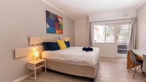 Estudio estándar, 1 cama King size, baño en la habitación