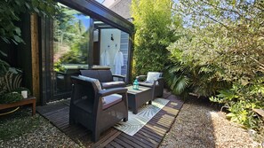 Dobbeltrom – deluxe, spabadekar, hageutsikt (OPEN BULLE) | Eksteriør