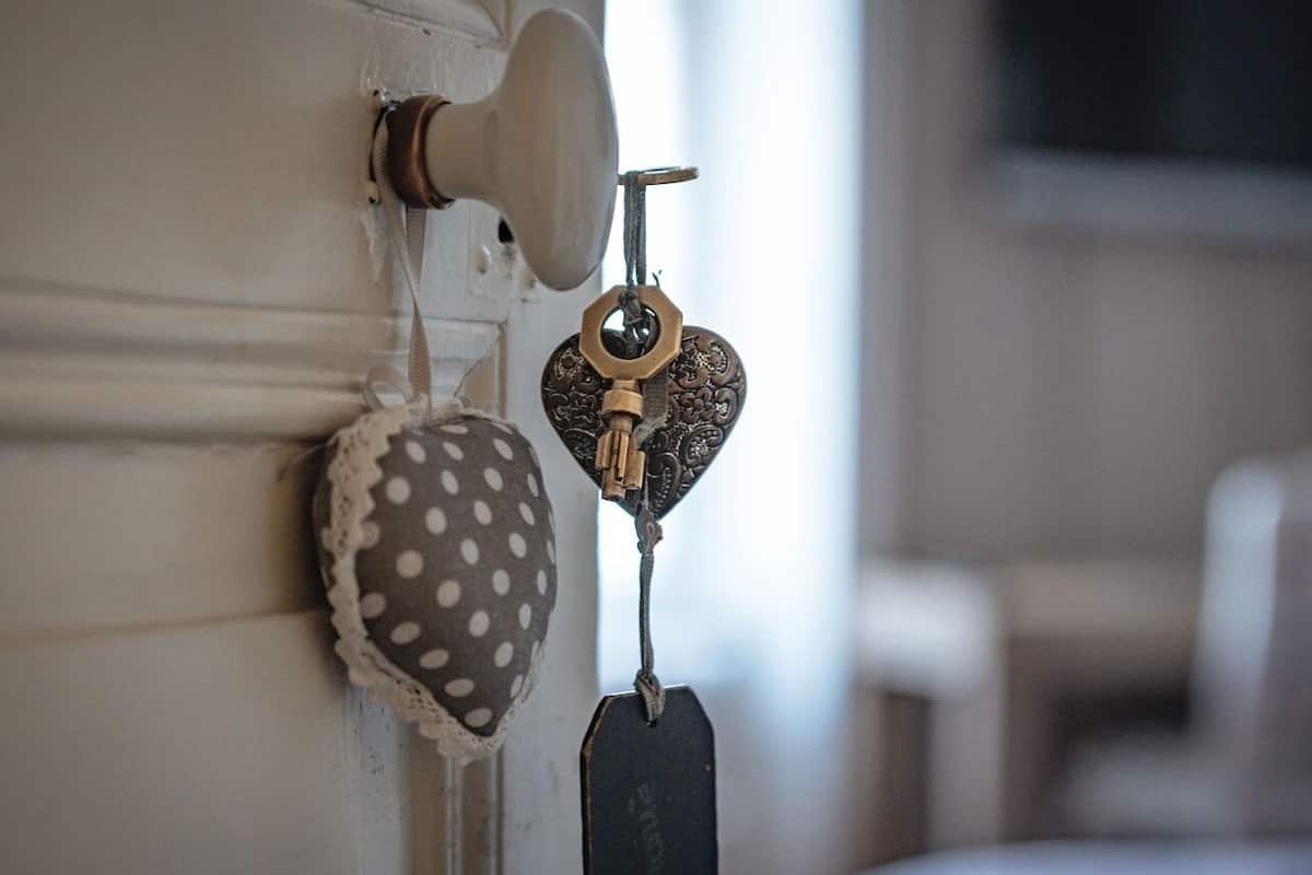 Standaard tweepersoonskamer, en-suite badkamer, uitzicht op tuin (HARMONIE) | 1 slaapkamer, individueel gedecoreerd, individueel gemeubileerd