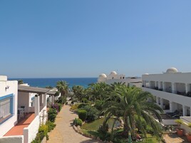 ทีวีจอแบน