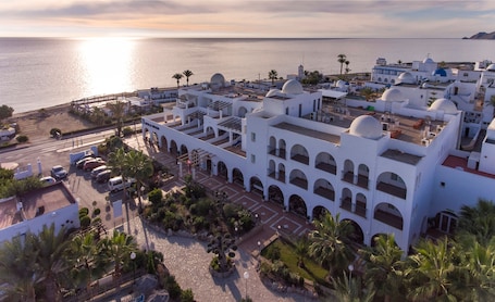 Exterior. Hotel el Puntazo II