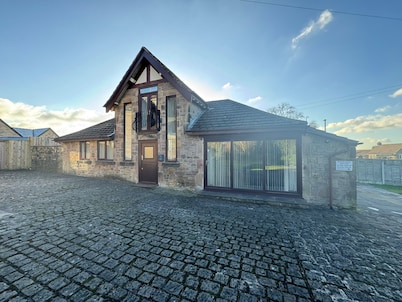 Castle House Holiday Home