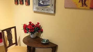 Tweepersoonskamer, gedeelde badkamer | Kamervoorziening