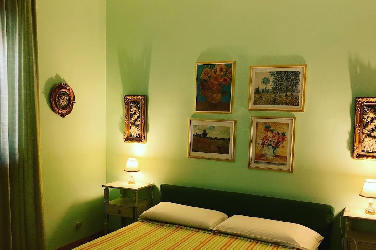 Classic Suite | 1 bedroom, desk, rollaway beds, free WiFi