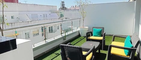 Deluxe Suite, 1 Bedroom, Non Smoking, Terrace | Terrace/patio