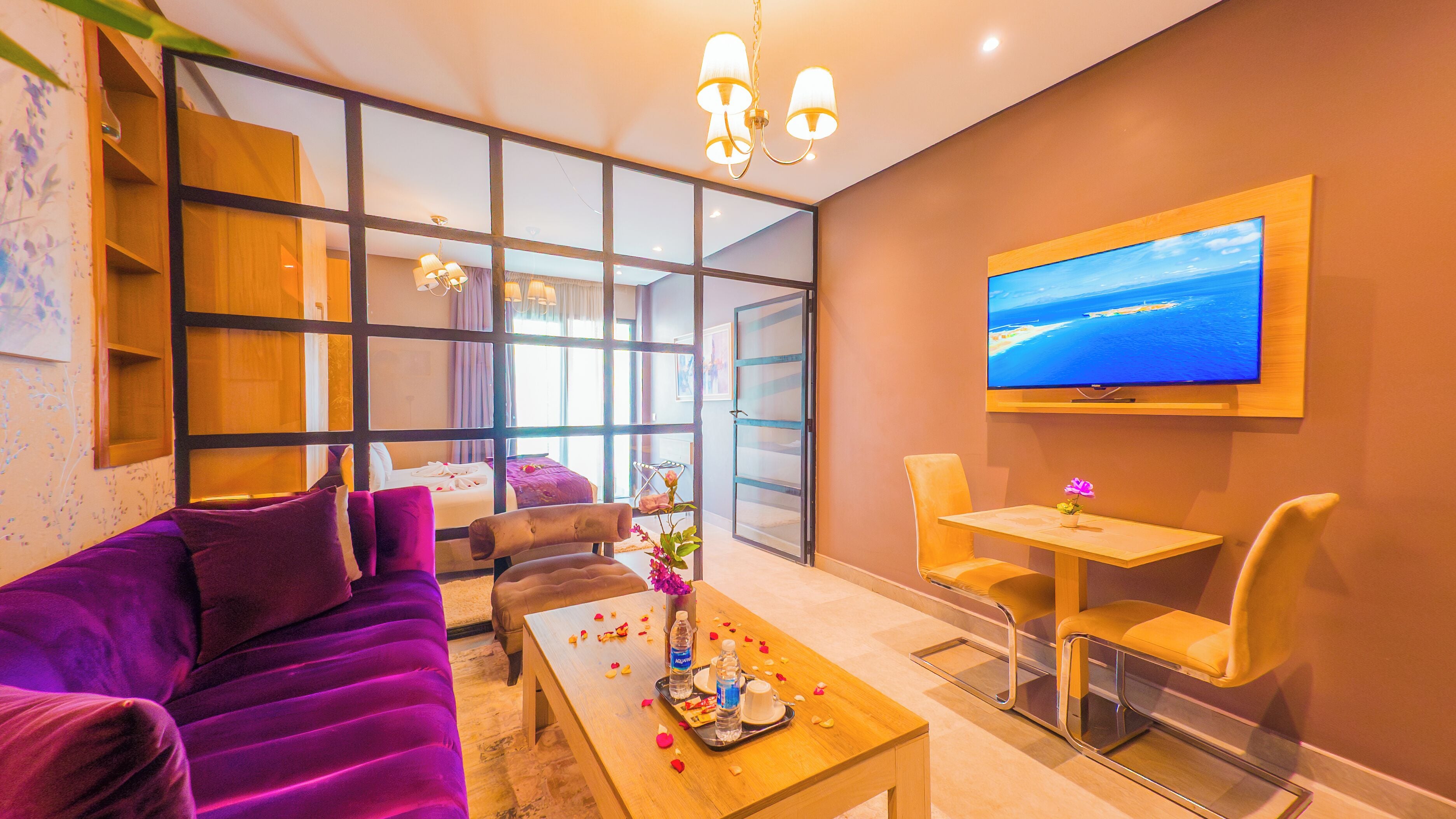 Executive suite, 1 kingsize bed, toegankelijk voor mindervaliden, keuken | Uitzicht vanaf balkon