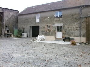Exterior - La Ferme de la Ruette (Courtils)