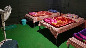 Tent, 2 Twin Beds, Accessible, Garden View | Living area - Kalindi Camp Byasi (Narendranagar)