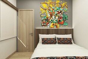 Room (First) | Free WiFi - Front One Budget Malioboro (Yogyakarta)