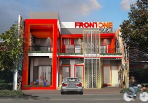 Mặt tiền nơi lưu trú