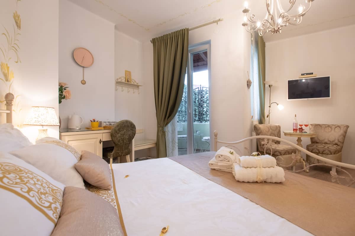 Deluxe Double Room, Balcony