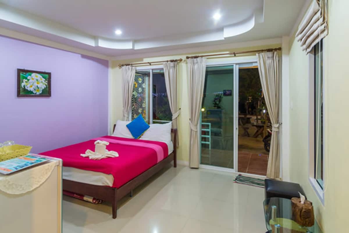 Standard Double Room, 1 Double Bed, Non Smoking | Free WiFi