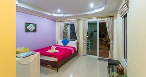 Habitación doble estándar, 1 cama matrimonial, para no fumadores | Wifi gratis