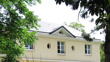 Bagian depan properti