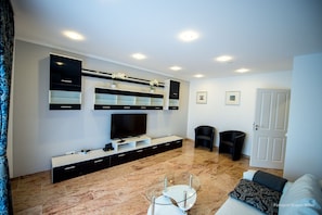 Apartment, 1 Bedroom, Non Smoking (Apartment 1) | Living room