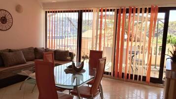 Basic Double Room, 2 Bedrooms, Sea View | Free WiFi, bed sheets