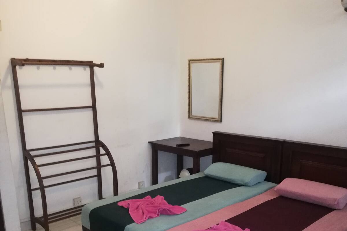 Chambre Triple Luxe, 3 lits une place | Wi-Fi gratuit