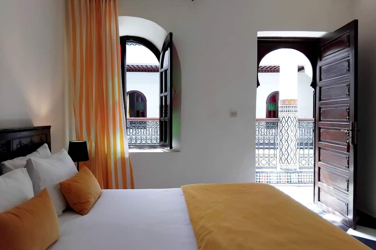 Superior Double Room, Patio | 1 bedroom, in-room safe, individually decorated, individually furnished