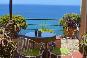 Front of property - Aux 3 Portes (Tangier)