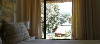 レッジズ リトリート