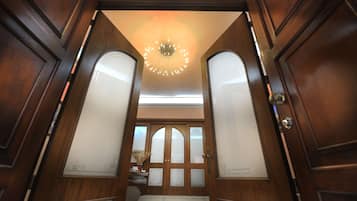 Entrada interior