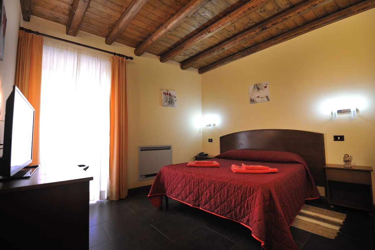 1 camera, biancheria in cotone egiziano, minibar