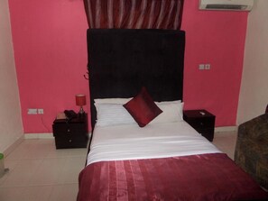 Standard Room, 1 Double Bed, Non Smoking | Desk, iron/ironing board, free cots/infant beds, free WiFi - Belfem International Suites (Lagos)