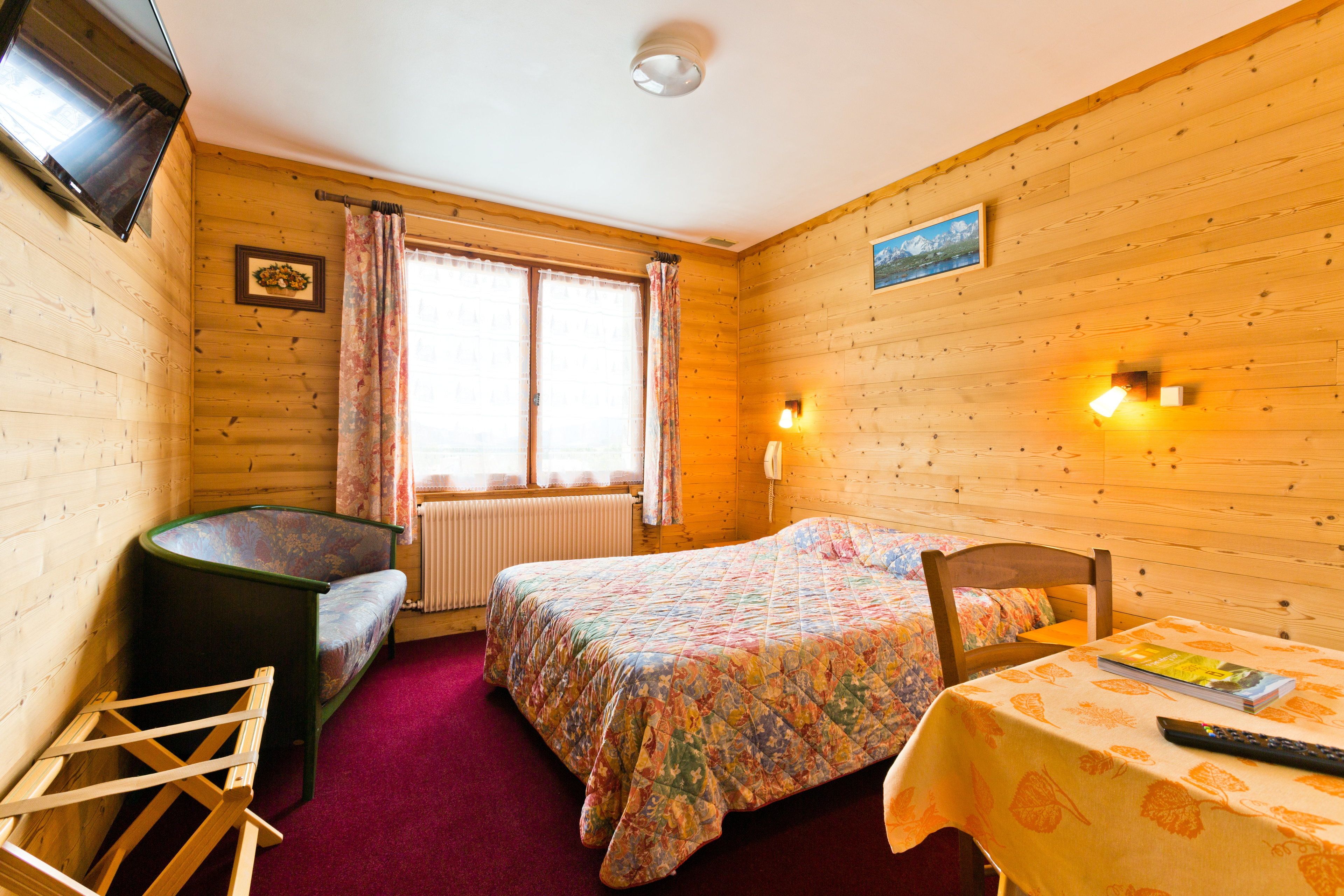 individually decorated, individually furnished, desk, iron/ironing board