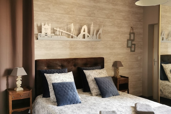 Individually decorated, individually furnished, free WiFi, bed sheets