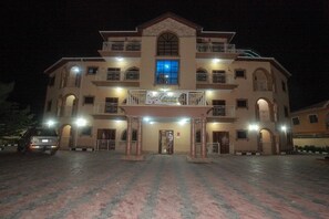 Front of property - evening/night - Carleton Hotel & Suites (Lekki)