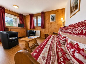3 bedrooms