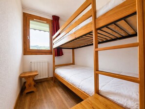 3 bedrooms
