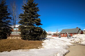 Explore Crested Butte's historic charm in this picturesque winter wonderland.